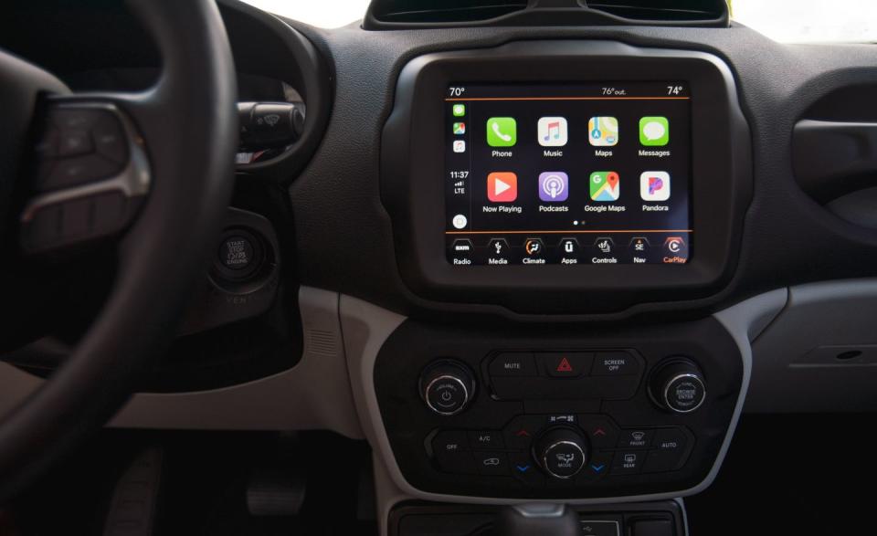 <p>The 8.4-inch Uconnect touchscreen is easy to use and is part of a $1245 option package on Limited models that also adds navigation and other connectivity features.<br></p>