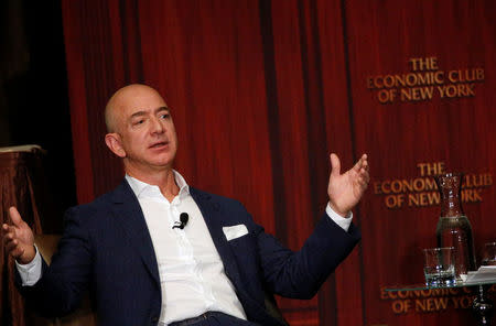 Amazon CEO Jeff Bezos addresses the Economic Club of New York in New York City, U.S., October 27, 2016. REUTERS/Brendan McDermid