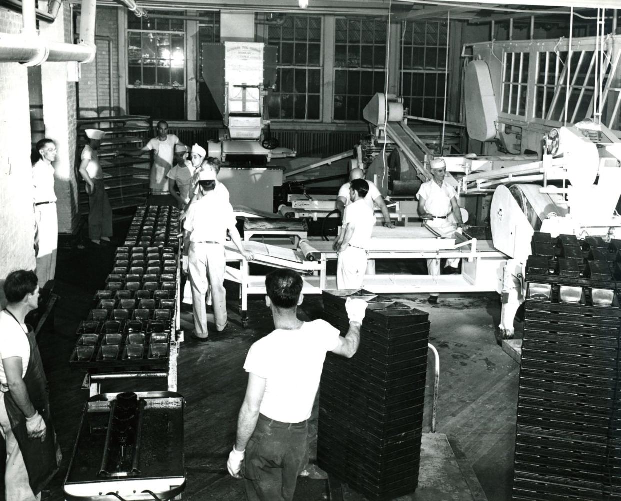 Workers make Wonder Bread at the Continental Baking Co. in 1946 at 178 S. Forge St. in Akron.