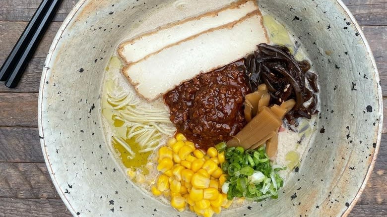 ramen with tofu and vegetables