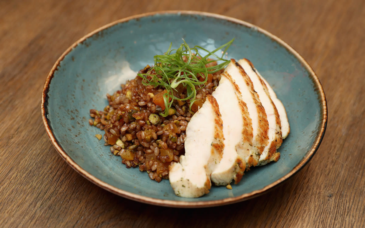 <p>Russell Hobbs</p><p>Serve this delicious brown rice and quinoa with apricots and pistachios as a side dish to a Mediterranean meal, pour over salad greens, or add tofu or chicken.</p><p><strong>Get the recipe: <a href="https://parade.com/724488/solanahawkenson/kate-beckinsales-brown-rice-quinoa-with-apricots-pistachios/" rel="nofollow noopener" target="_blank" data-ylk="slk:Brown Rice and Quinoa with Apricots and Pistachios;elm:context_link;itc:0;sec:content-canvas" class="link rapid-noclick-resp">Brown Rice and Quinoa with Apricots and Pistachios</a></strong></p>