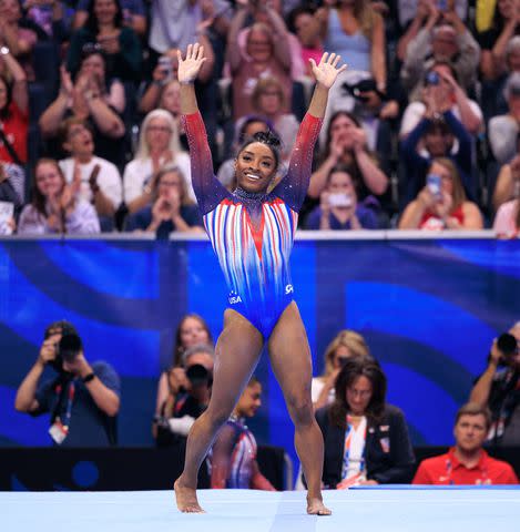 <p>Nikolas Liepins/Anadolu via Getty </p> Simone Biles