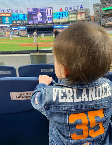 Kate Upton Instagram Kate Upton and Justin Verlander's daughter Genevieve Upton Verlander as a baby at a baseball game.