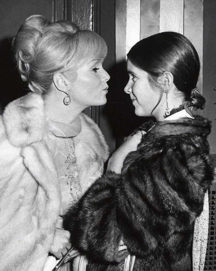 Debbie Reynolds and Carrie Fisher 