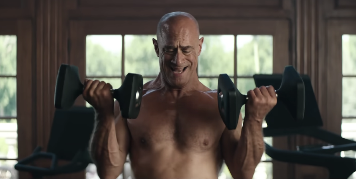 A Very Naked Christopher Meloni Stars In A New Peloton Ad 