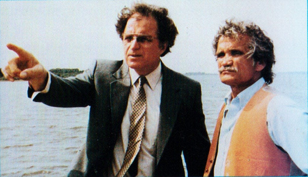 Vince Edwards (left) and Charles Dierkop on "The Fix," which was shot in Wilmington in 1983.