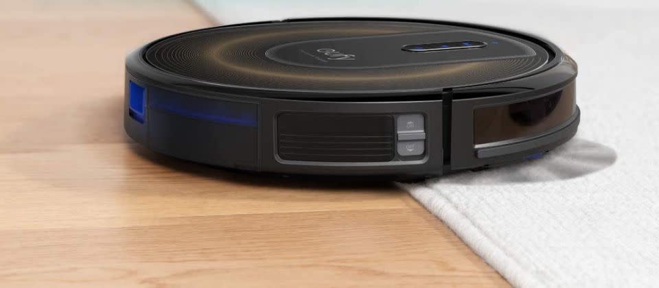 It easily cruises from hardwood to carpet. (Photo: Amazon)