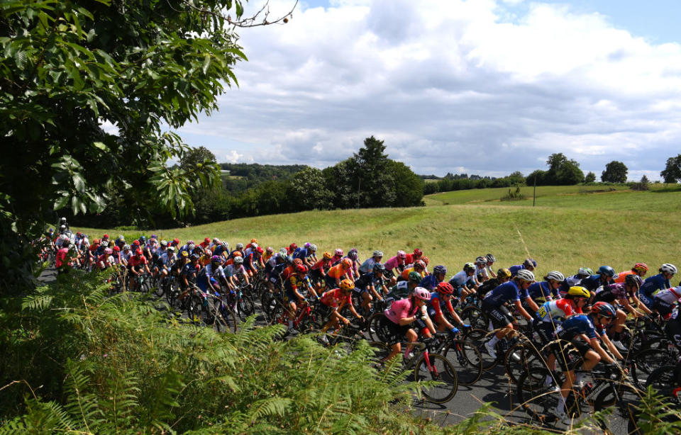 MONTIGNACLASCAUX FRANCE  JULY 25 A general view of the peloton competing during the 2nd Tour de France Femmes 2023 Stage 3 a 1472km stage from CollongeslaRouge to MontignacLascaux  UCIWWT  on July 25 2023 in MontignacLascaux France Photo by Alex BroadwayGetty Images