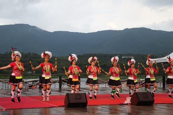 打造原民樂舞品牌人才基地　臺東風起原舞部落展演首場池上登場 