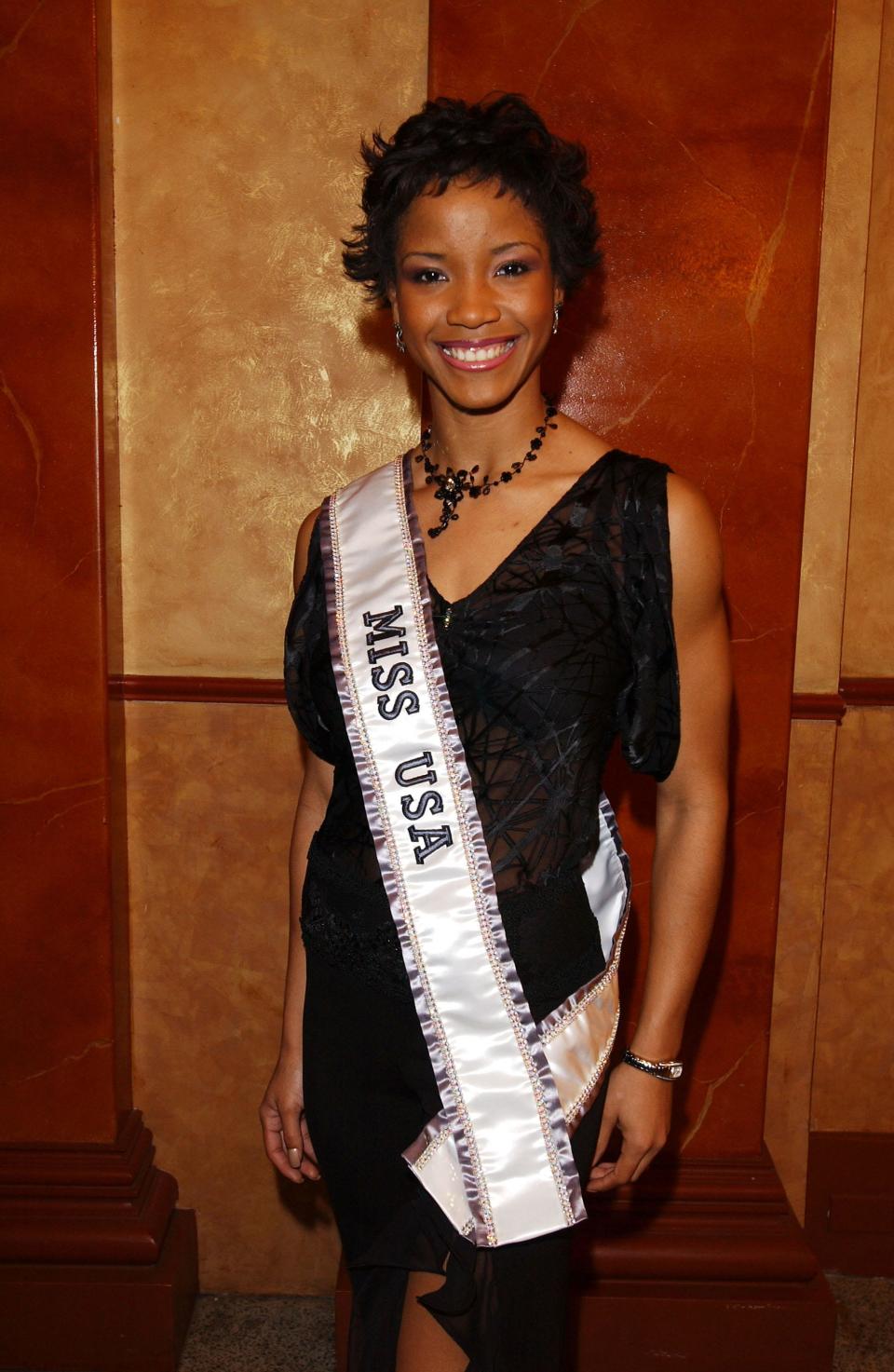 Miss USA 2002 Shauntay Hinton