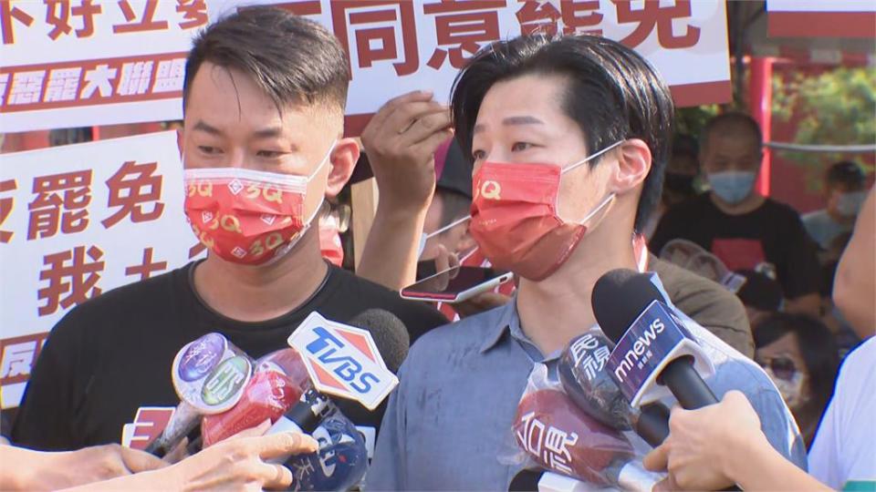 沈政男直言「林昶佐比陳柏惟更容易被罷免啦」！（圖片來源：民視）