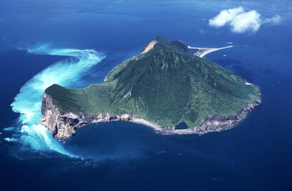 圖說：2024龜山島淨灘活動於3月1日開放登島。（圖/觀光署提供）