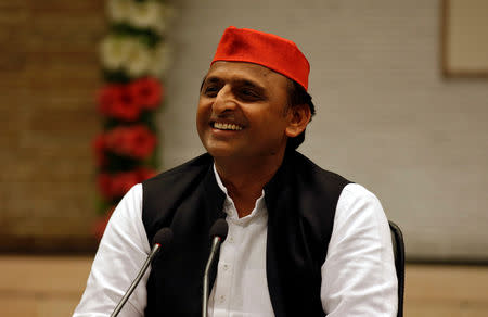 Akhilesh Yadav, Chief Minister of the northern state of Uttar Pradesh and Samajwadi Party (SP) President, addresses a news conference before resigning from his post in Lucknow, March 11, 2017. REUTERS/Pawan Kumar/Files