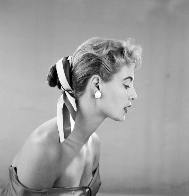 1940s Aesthetic  How to Get the 40s Look — Classic Critics Corner -  Vintage 1940s, 1950s, 1960s
