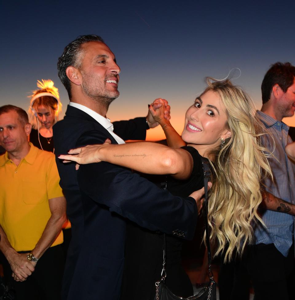 mauricio umansky emma slater dancing