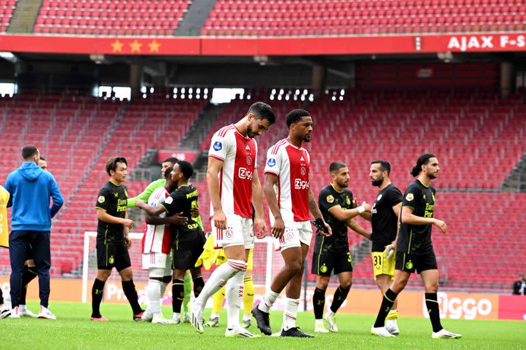 Ajax es la cara de la derrota: Feyenoord agudizó su crisis con una goleada en el clásico