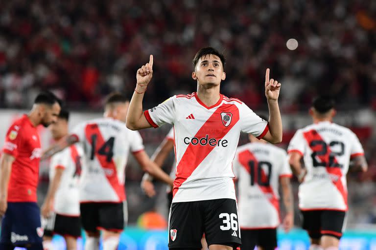 River Plate viene de derrotar 3 a 0 a Independiente y es el único puntero de la zona A