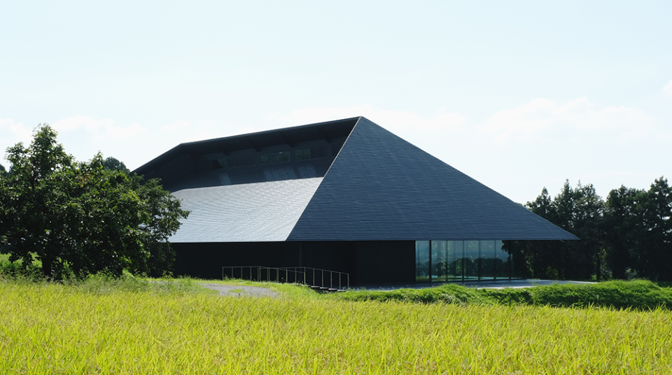 IWA’s kura (brewery), designed by Kengo Kuma and built in the middle of a 10 hectare rice paddy