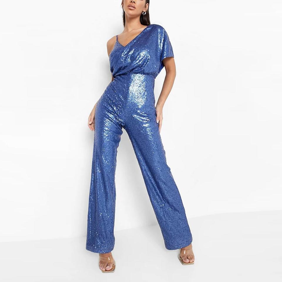 Boohoo holiday party outfits/sitewide sale