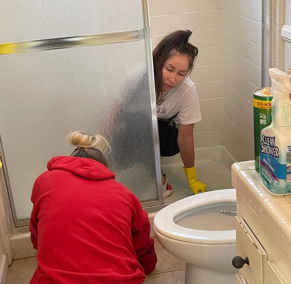 Volunteers spent Saturday cleaning the “Rincon Home,” an independent living dwelling in Apple Valley that will soon welcome a group of senior women. The home is provided by the nonprofit Ruth and Naomi Project.