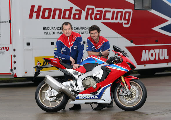 PACEMAKER, BELFAST, 16/1/2017: Guy Martin and teammate John McGuinness with the new  CBR1000RR SP2 Honda Fireblade they will race in 2017.PICTURE BY STEPHEN DAVISON