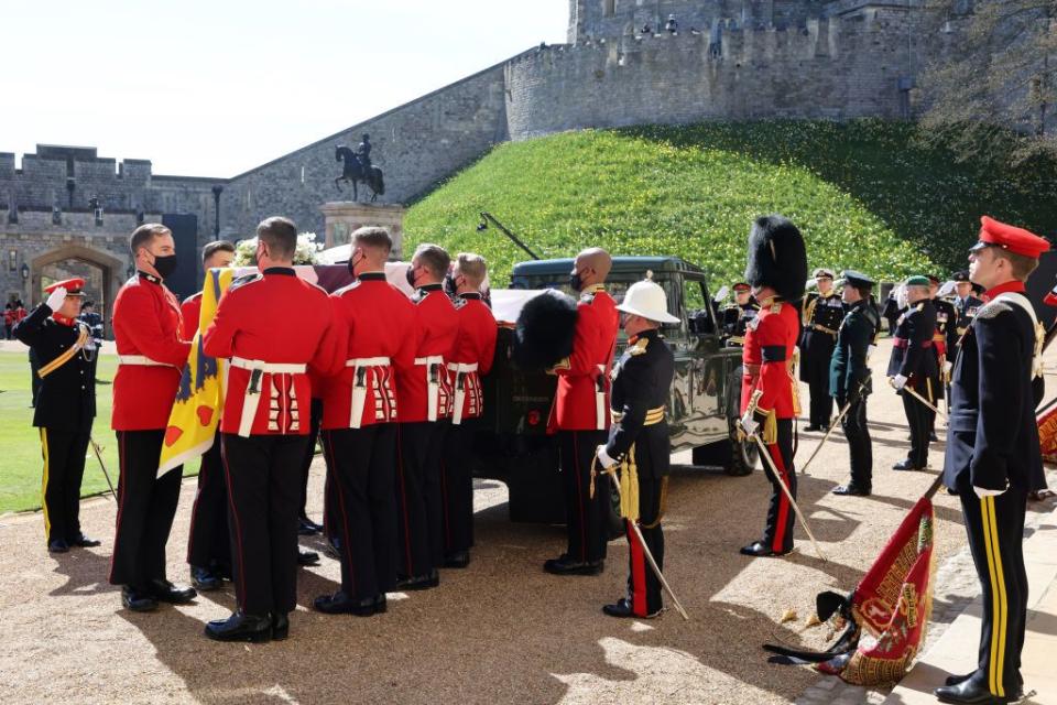 25 Scene-Setting Photos of Prince Philip's Funeral