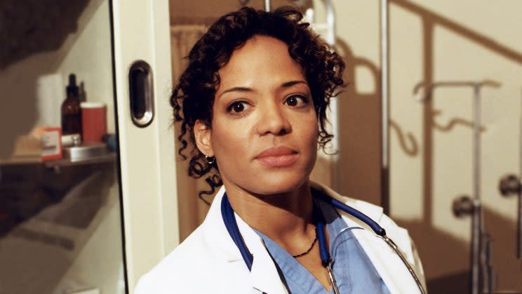 Lauren Velez as Dr. Gloria Nathan on HBO's OZ. (Credit: HBO)