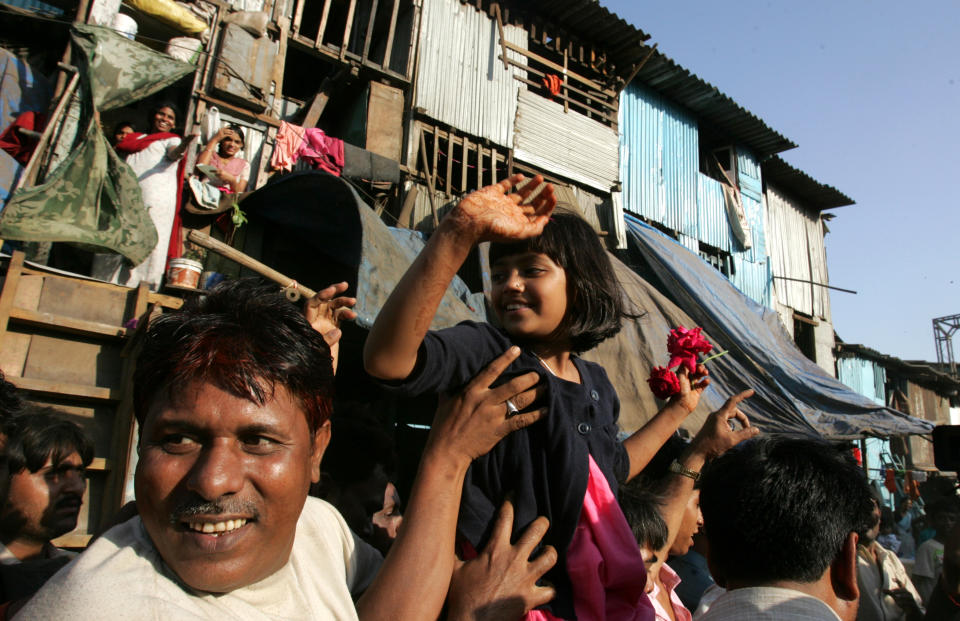 Los niños de 'Slumdog Millionaire', como Rubina Ali, vivieron el éxito de la película en los Oscar al volver a casa. (Foto de Vijayanand Gupta/Hindustan Times via Getty Images)