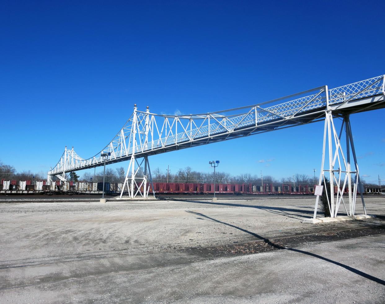 Jefferson Avenue Footbridge