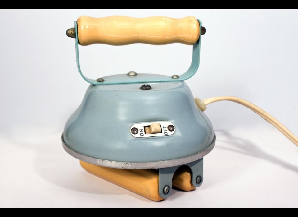 By the late '30s to early '40s, vibrators were increasingly marketed to assist in weight loss. This use of vibration may not work particularly well, though vibration plate machines -- an update of this mid-century design -- can be found in some gyms today.