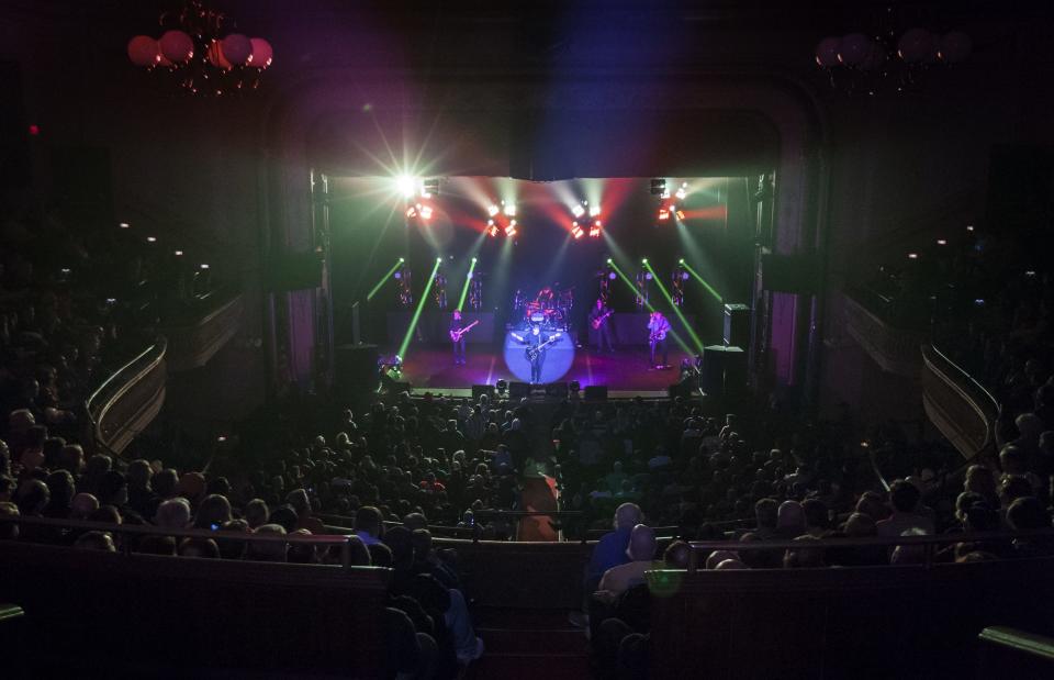 George Thorogood and the Destroyers perform at The Grand in 2015.