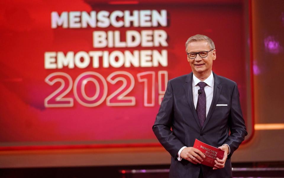 Am Sonntag, 5. Dezember, präsentiert Günther Jauch zum letzten Mal den RTl-Jahresrückblick "2021! Menschen, Bilder, Emotionen". (Bild: RTL / Stefan Gregorowius)