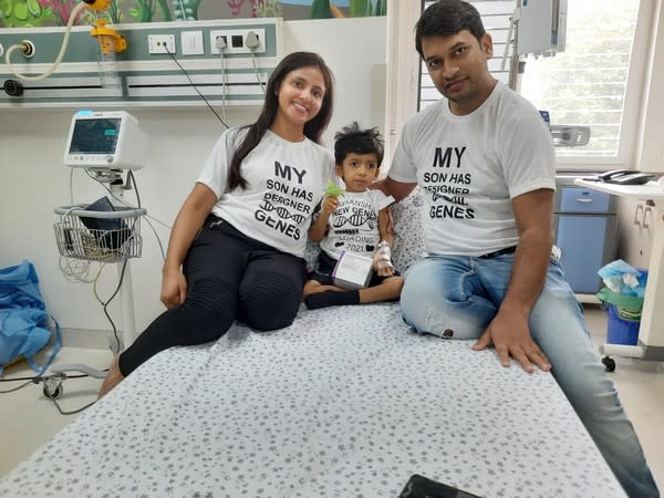 Ayaansh with his parents. (Photo/ANI)