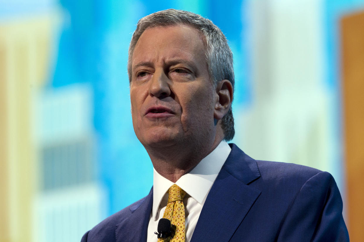 New York City Mayor Bill de Blasio speaks at the 2019 American Israel Public Affairs Committee policy conference in March. (Photo: Jose Luis Magana/AP)