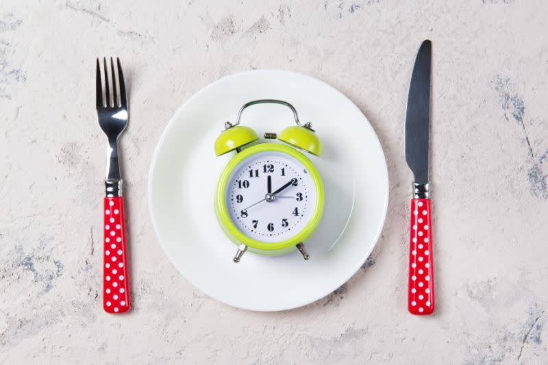 Le régime 16:8 consiste à jeûner pendant 16 heures par jour et à manger les aliments de son choix pendant 8 heures [Photo: Getty]
