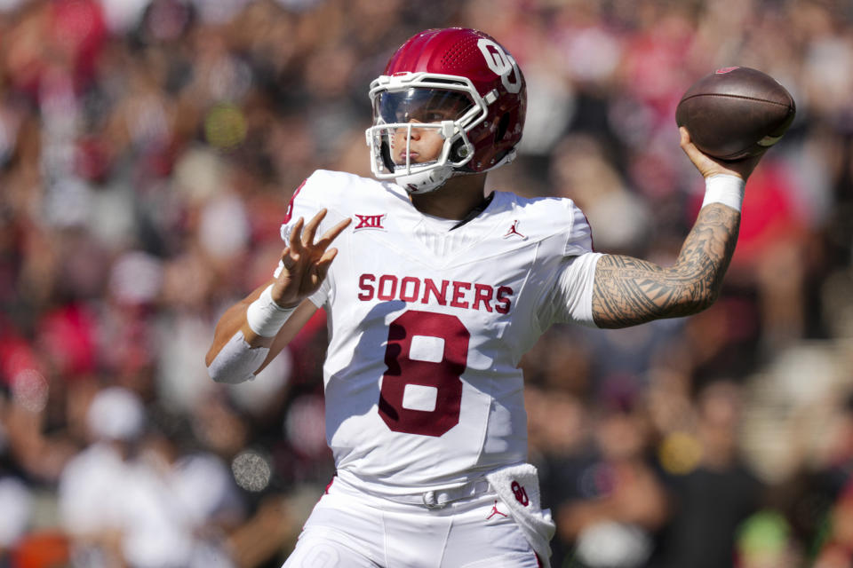 Oklahoma quarterback Dillon Gabriel throws a pass during the first half of an NCAA college football game against Cincinnati, Saturday, Sept. 16, 2023, in Cincinnati. (AP Photo/Aaron Doster)