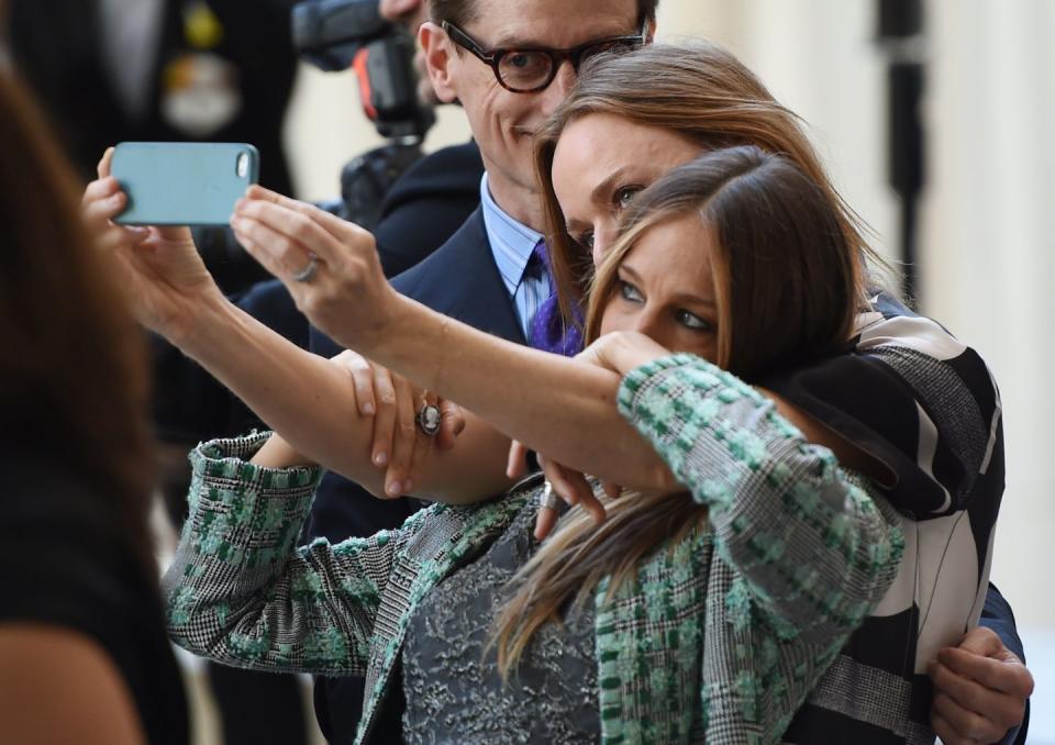 Hamish Bowles, Stella McCartney, and Sarah Jessica Parker.