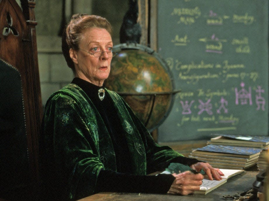 McGonagall desk