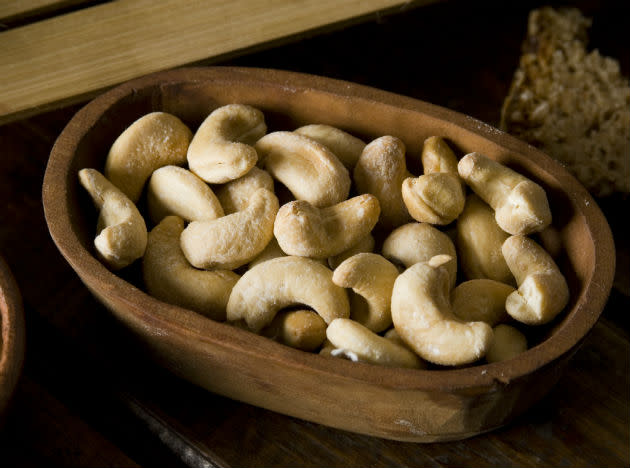 <b>Cashew</b>: Raw cashews contain urushiol, which is a poisonous chemical that can lead to death of a person. The ones that are available in the market are not in their raw form as they are steamed before being packed for consumption.