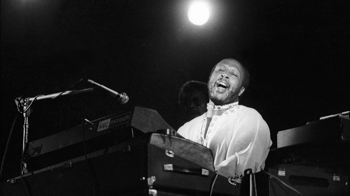  Les McCann. 