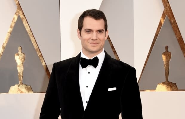 Henry Cavill to star in new rom-com