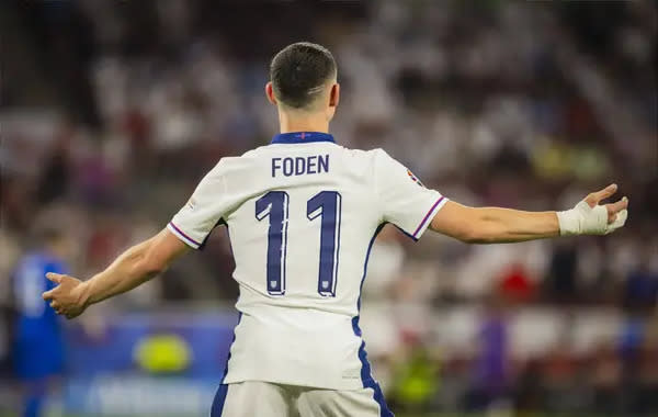 Phil Foden complicates Gareth Southgate’s England thoughts for Slovakia clash at Euro 2024 with new development on camp exit