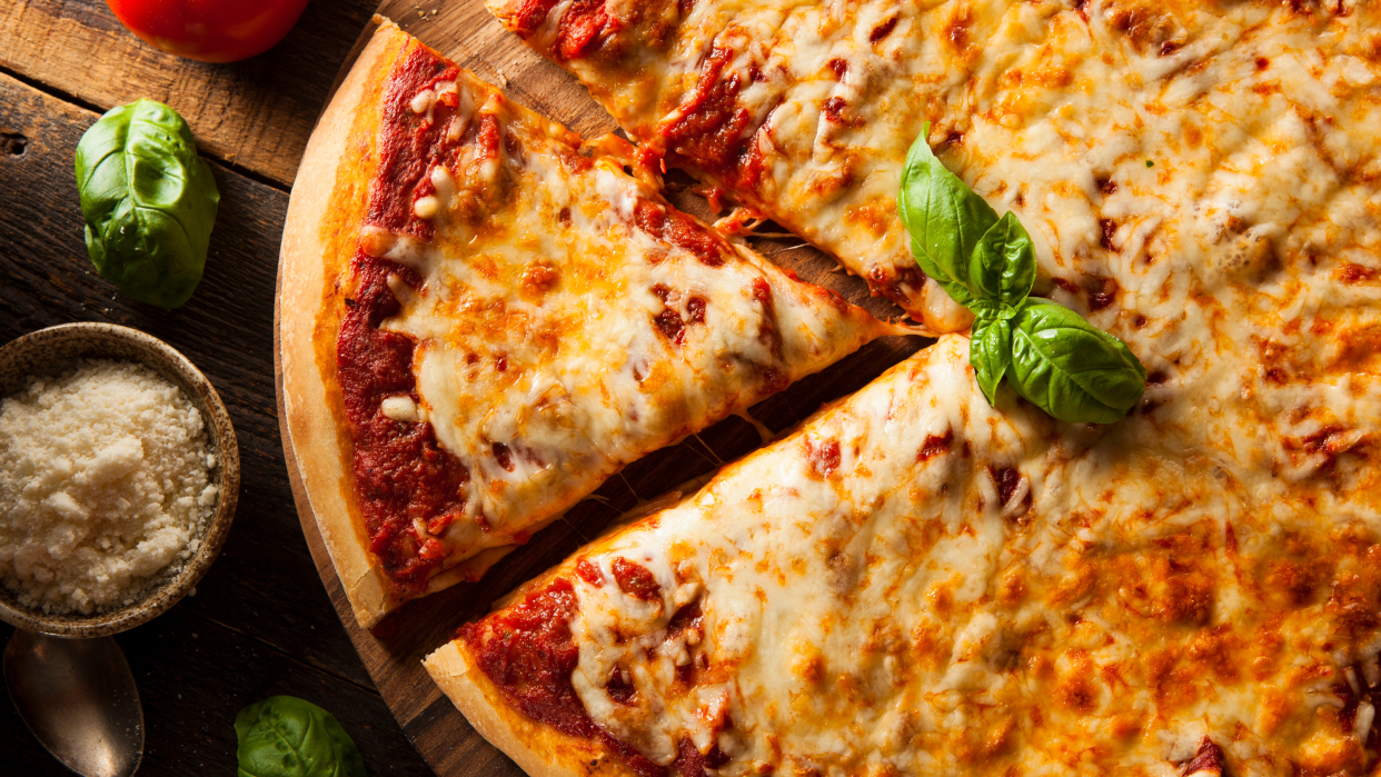 It's National Pizza Day—Check out these 15 gadgets and services to have the perfect pizza right at home