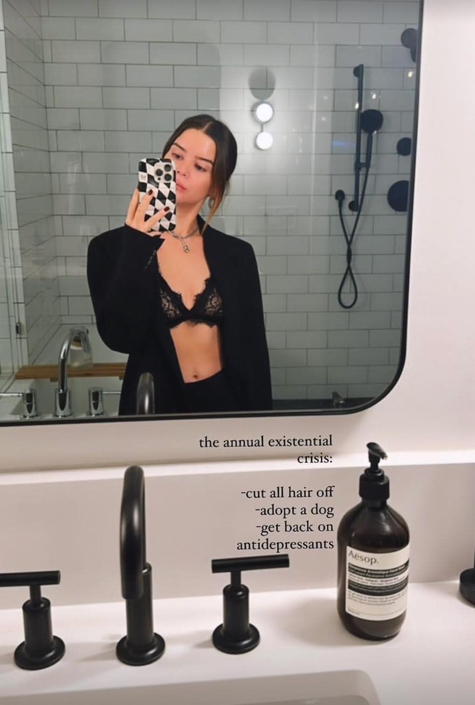 Maren Morris Jokes It s Time for Her Annual Existential Crisis Following Ryan Hurd Split 025