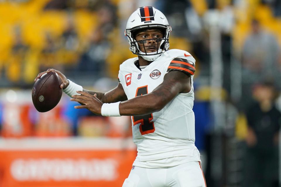 Browns quarterback Deshaun Watson warms up before playing the Steelers, Monday, Sept. 18, 2023, in Pittsburgh.