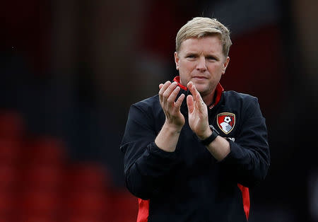 Soccer Football - Premier League - AFC Bournemouth vs Leicester City - Vitality Stadium, Bournemouth, Britain - September 30, 2017 Bournemouth manager Eddie Howe applauds fans after the match REUTERS/Peter Nicholls