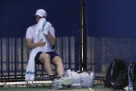 Andy Murray, of Britain, practices at the Western & Southern Open tennis tournament, Sunday, Sunday, Aug. 11, 2019, in Mason, Ohio. (AP Photo/John Minchillo)