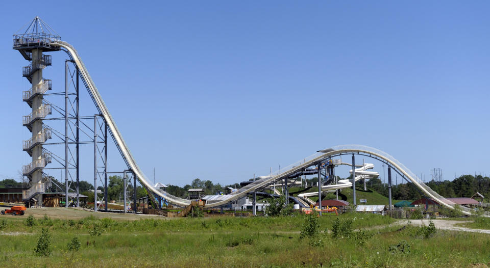 Verr&uuml;ckt was billed as the world's tallest waterslide when it opened in 2014. (Photo: Dave Kaup / Reuters)