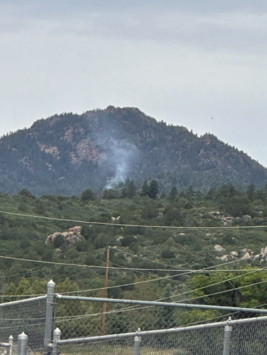 UPDATE: Oakridge Fire at .25 acres, no community threat