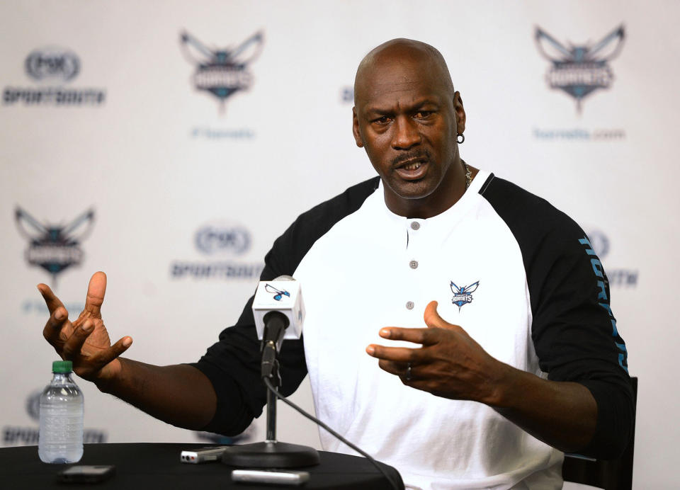 Michael Jordan 以 $30 億美元正式出售 Charlotte Hornets 大多數股份